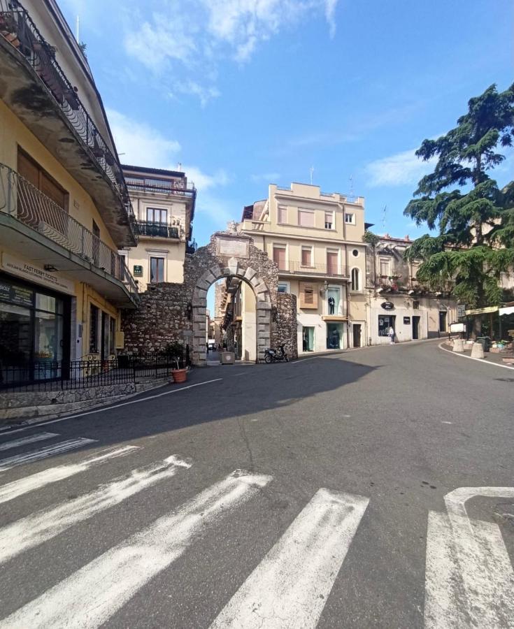 Casa Tiziana Apartment Taormina Ngoại thất bức ảnh